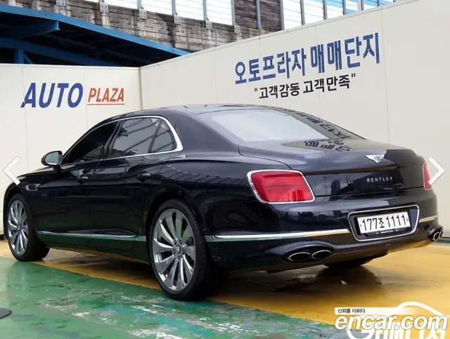 Bentley Flying Spur 2022 4.0 автомат (гидро), миниатюра 3
