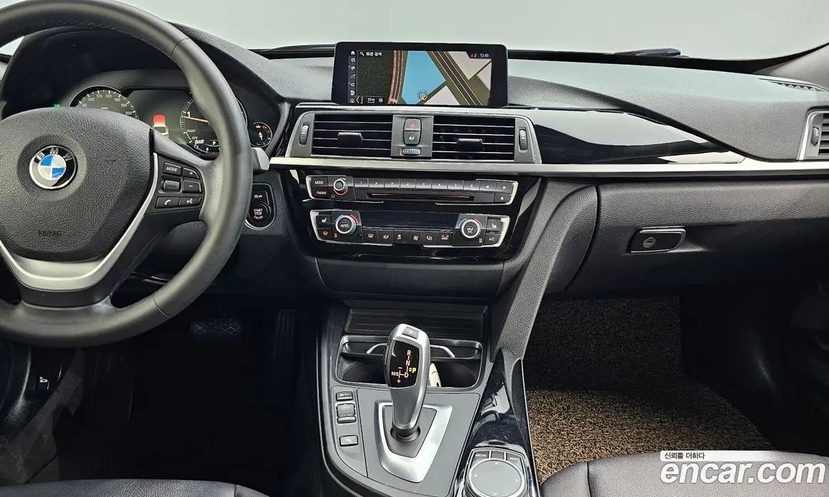 BMW 3 серия 2019 2.0 автомат (гидро), фото 17