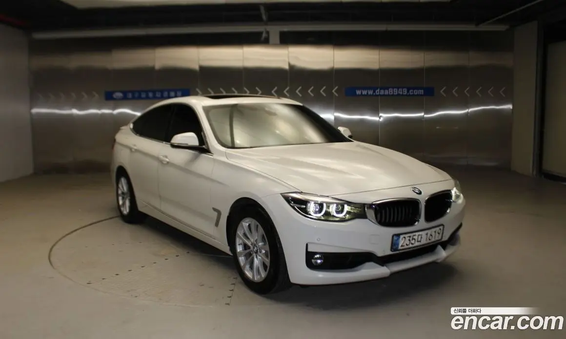 BMW 3 серия 2019 2.0 автомат (гидро), фото 19
