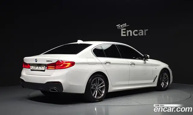 BMW 5 серия 2017 2.0 автомат (гидро), миниатюра 2