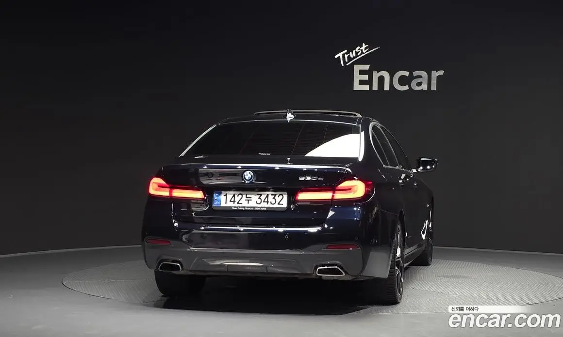 BMW 5 серия 2022 2.0 автомат (гидро), фото 4
