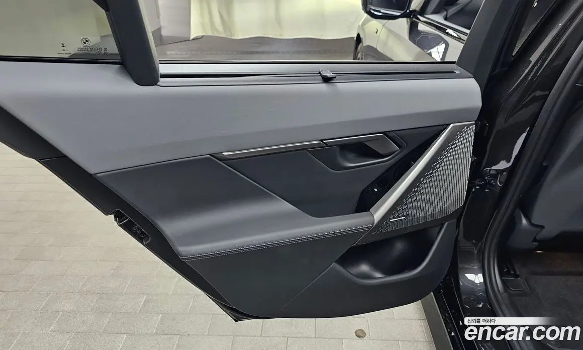 BMW 5 серия 2025 2.0 автомат (гидро), фото 14