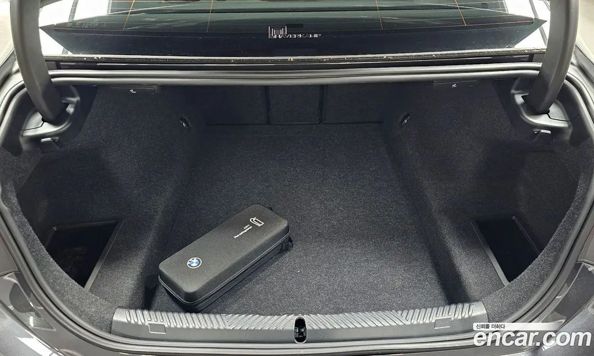 BMW 5 серия 2025 2.0 автомат (гидро), фото 24