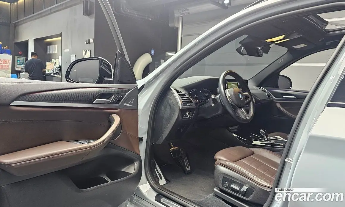BMW X3 2022 2.0 автомат (гидро), фото 13