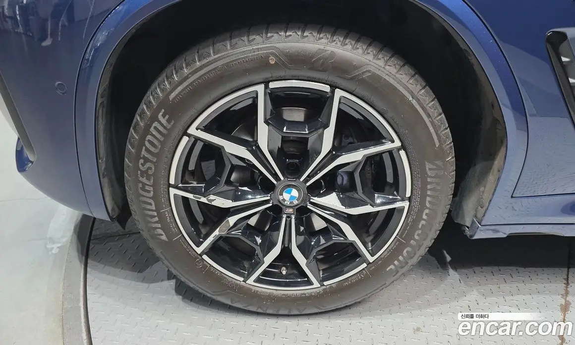 BMW X3 2024 2.0 автомат (гидро), фото 5