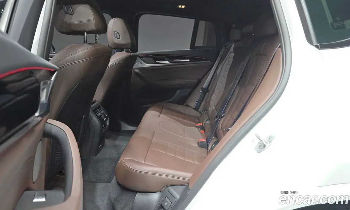 BMW X4 2025 3.0 автомат (гидро), фото 18