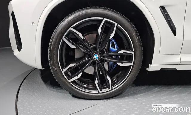BMW X4 2025 3.0 автомат (гидро), миниатюра 5
