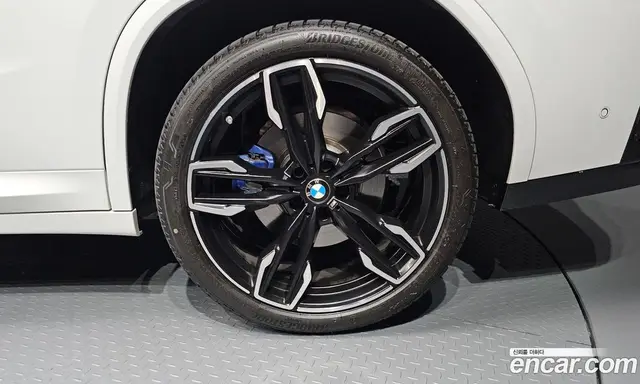 BMW X4 2025 3.0 автомат (гидро), миниатюра 7