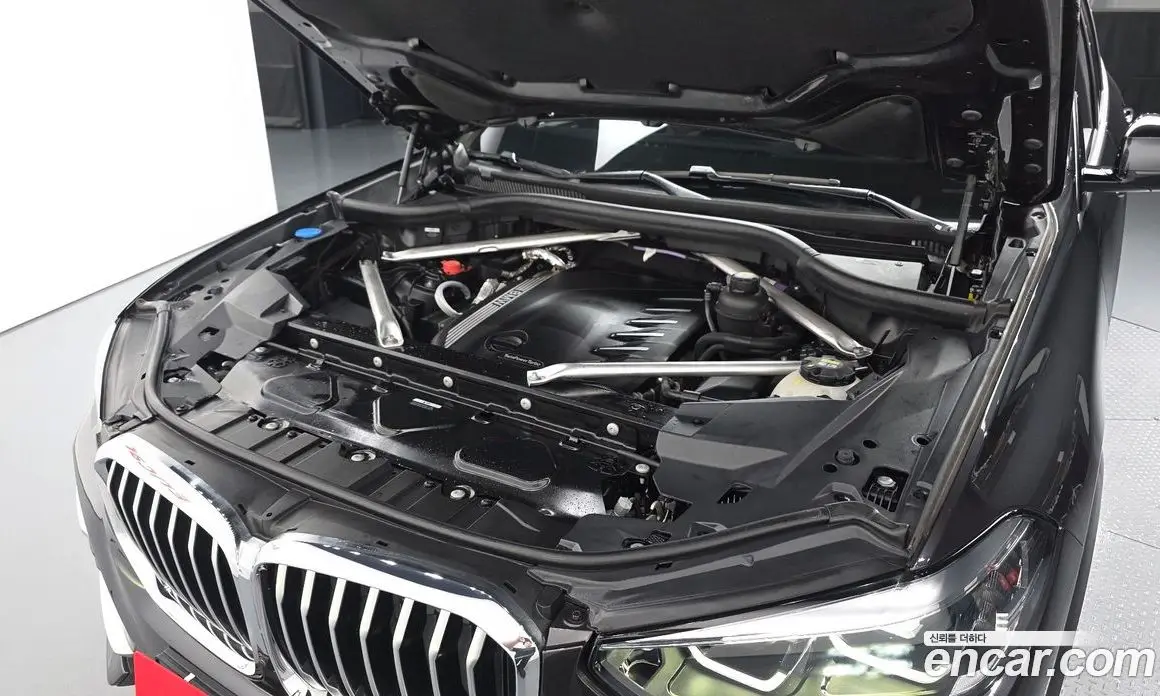 BMW X5 2022 3.0 автомат (гидро), фото 6
