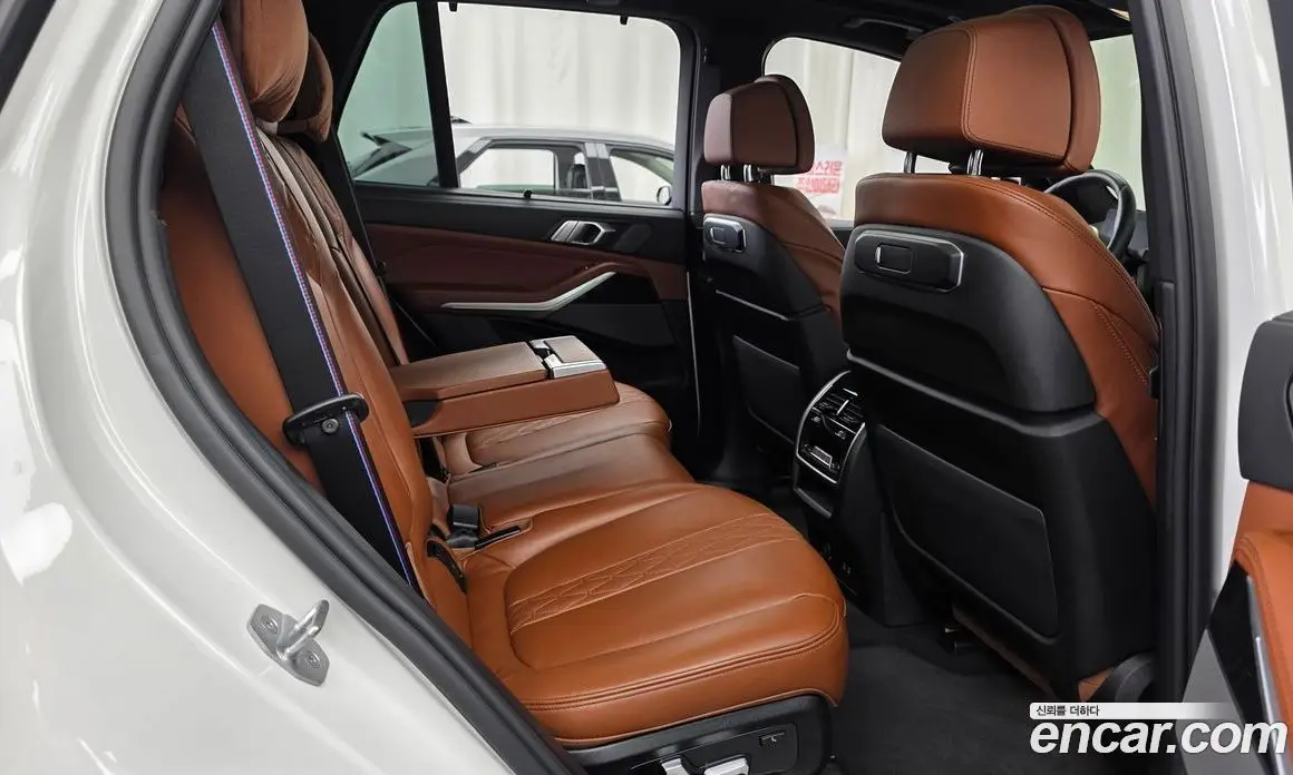 BMW X5 2023 3.0 автомат (гидро), фото 17