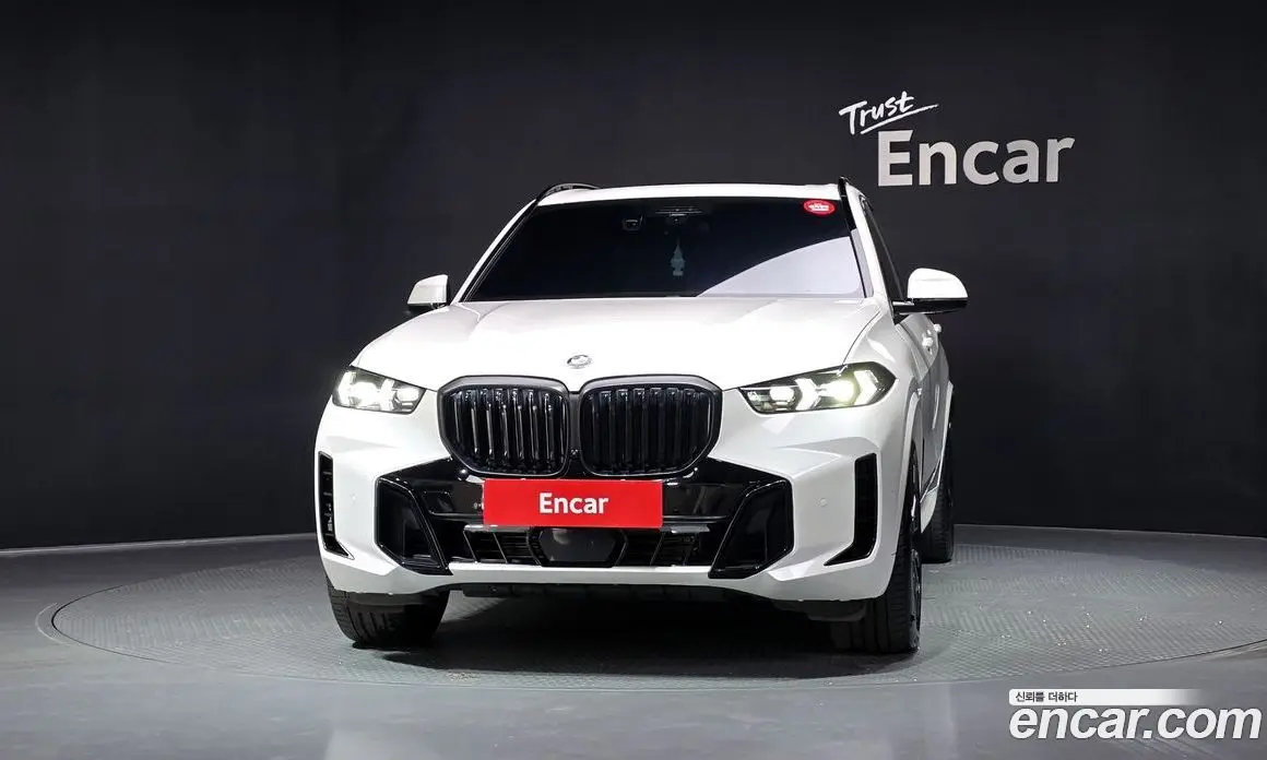 BMW X5 2023 3.0 автомат (гидро), фото 3