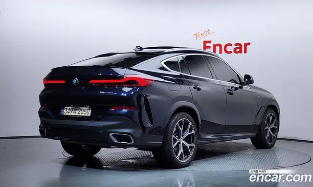 BMW X6 2022 3.0 автомат (гидро), миниатюра 2