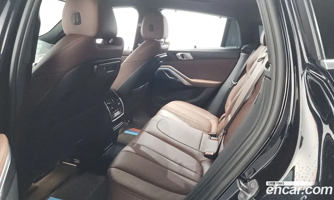 BMW X6 2022 3.0 автомат (гидро), фото 28