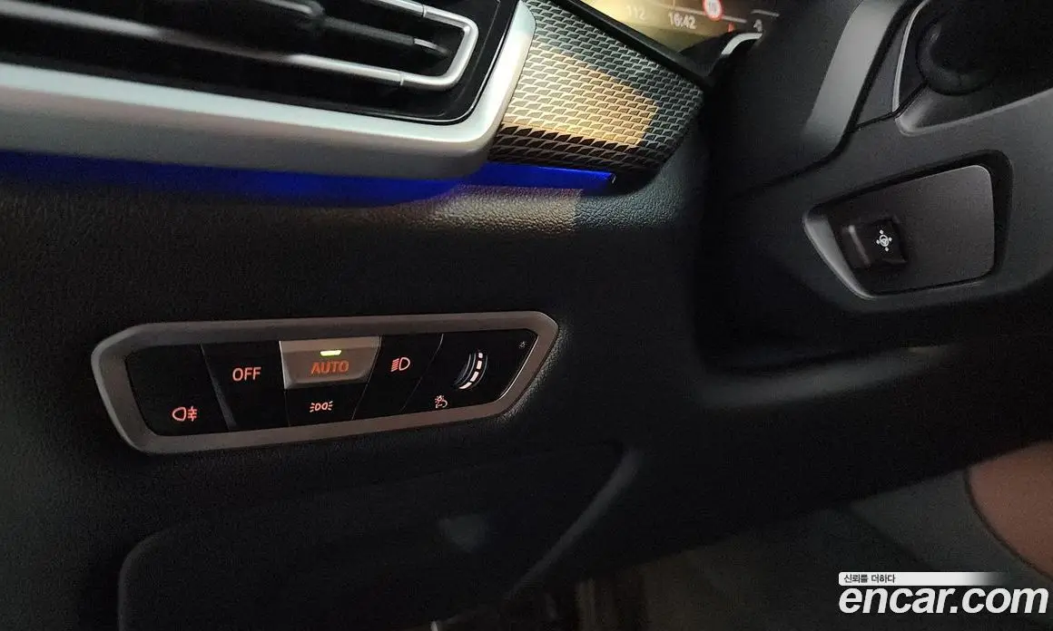 BMW X6 2022 3.0 автомат (гидро), фото 30