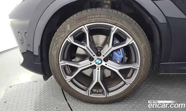 BMW X6 2022 3.0 автомат (гидро), миниатюра 5