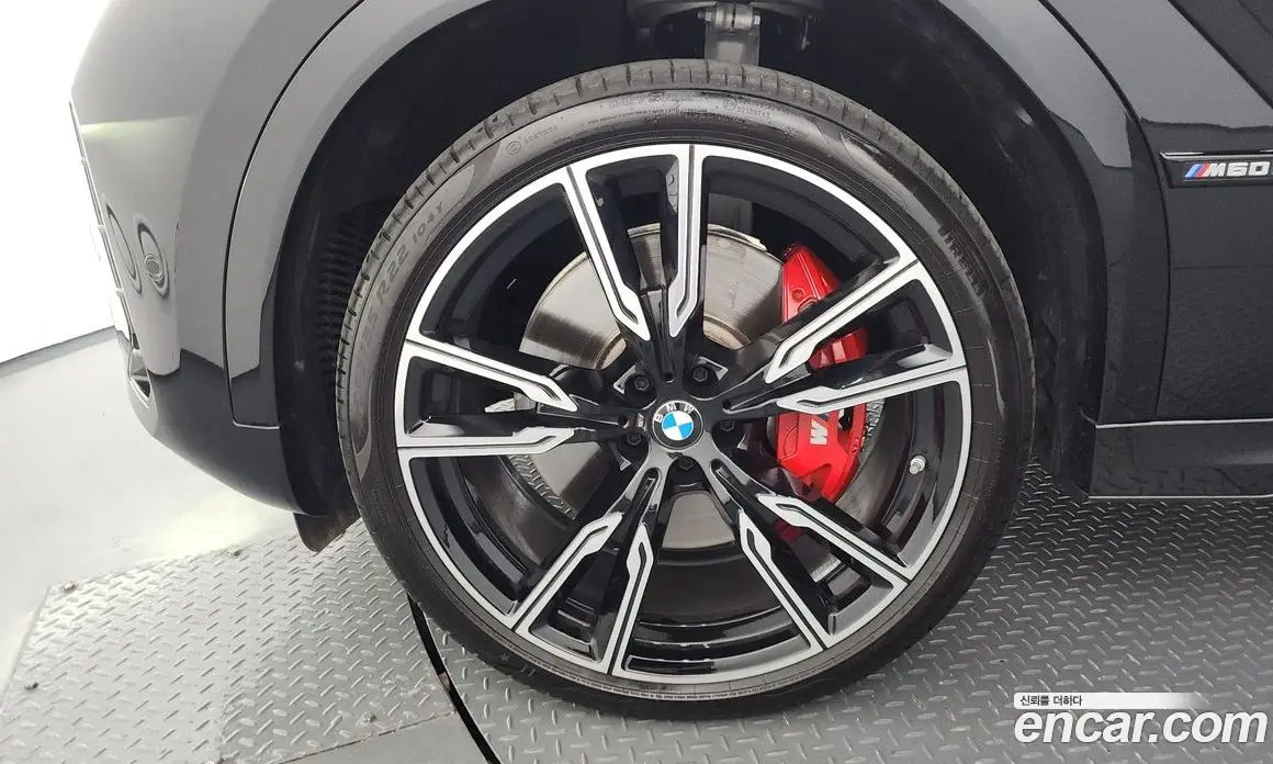 BMW X6 2024 4.4 автомат (гидро), фото 5