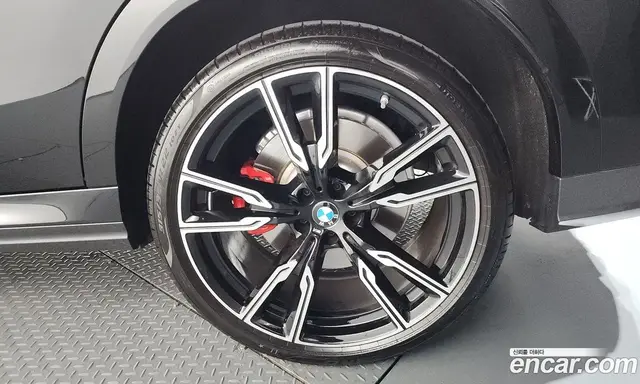 BMW X6 2024 4.4 автомат (гидро), миниатюра 7