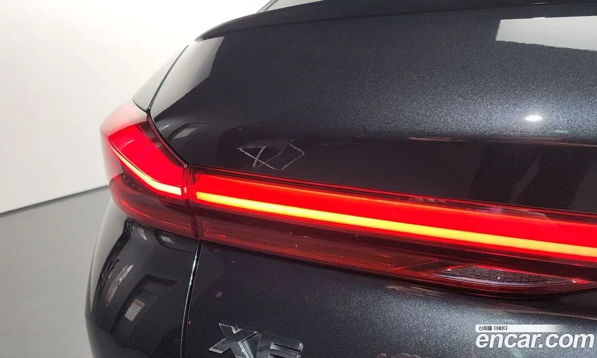 BMW X6 2024 4.4 автомат (гидро), фото 9