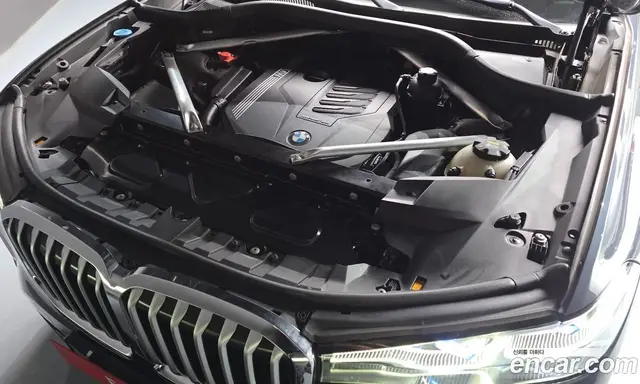 BMW X7 2021 3.0 автомат (гидро), миниатюра 6