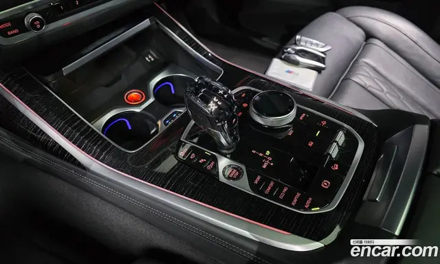 BMW X7 2021 3.0 автомат (гидро), миниатюра 9