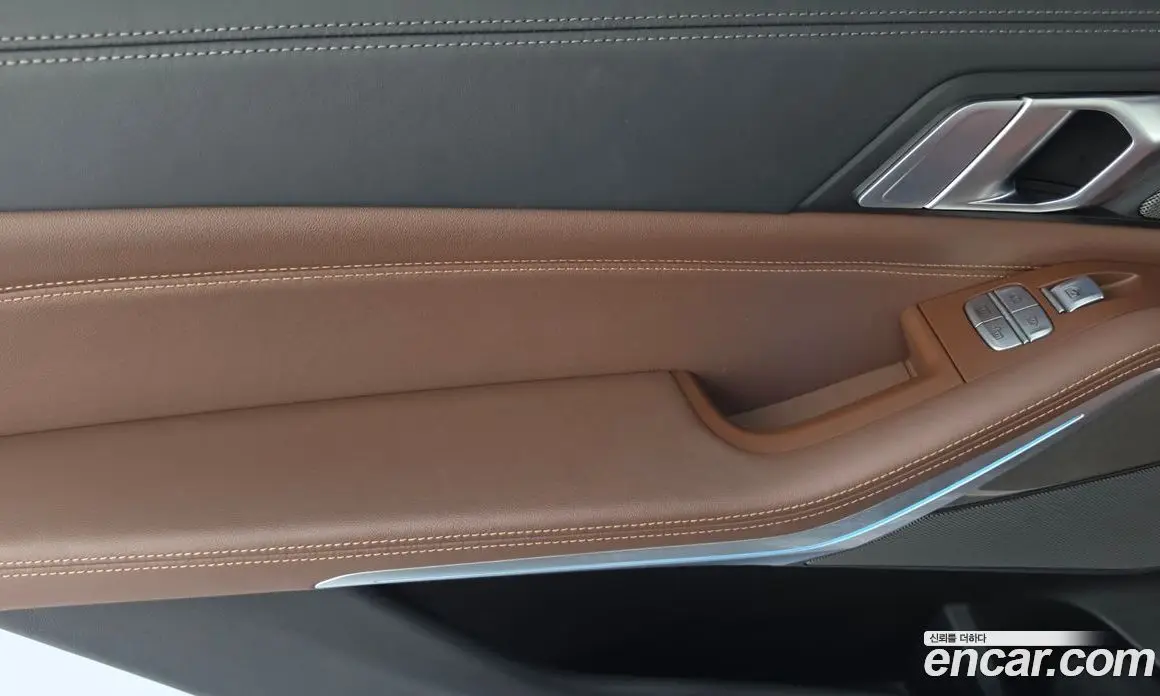 BMW X7 2023 3.0 автомат (гидро), фото 15