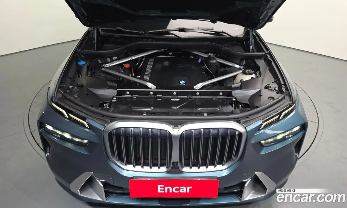 BMW X7 2023 3.0 автомат (гидро), фото 6
