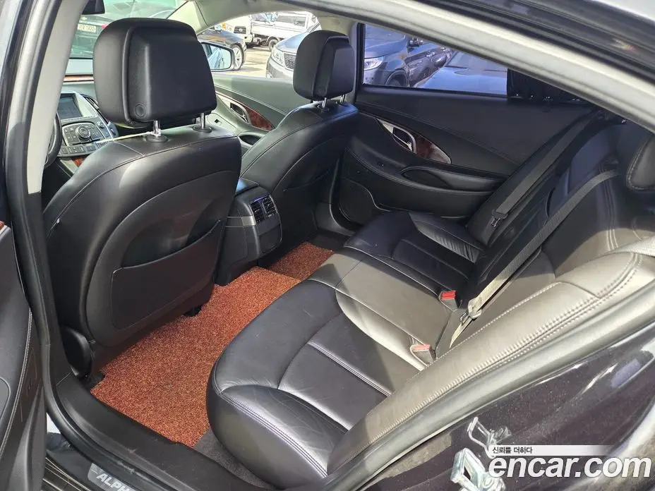 Chevrolet Alpheon 2011 3.0 автомат (гидро), фото 6