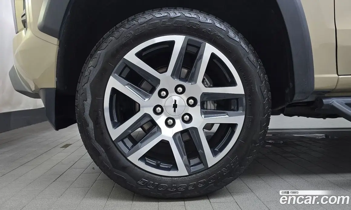 Chevrolet Colorado 2024 2.7 автомат (гидро), фото 4