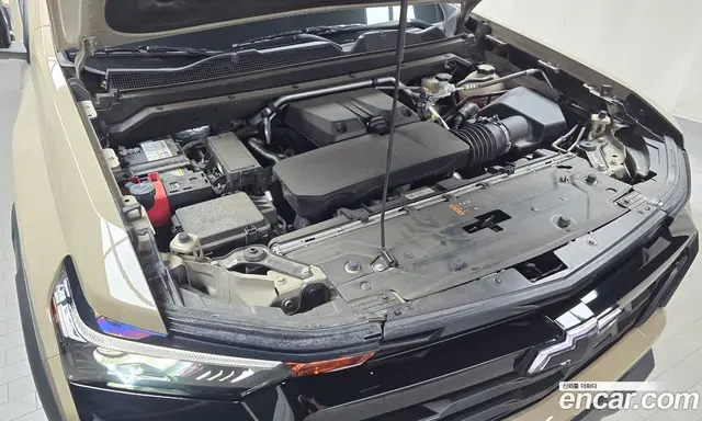 Chevrolet Colorado 2024 2.7 автомат (гидро), миниатюра 5