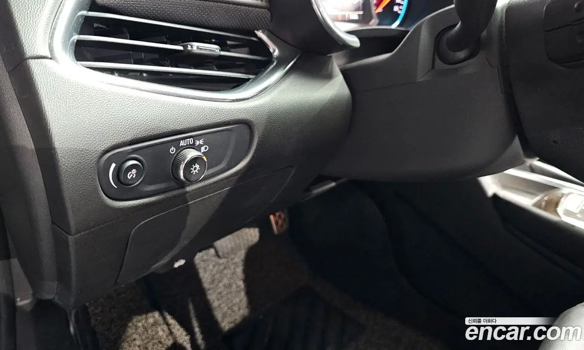 Chevrolet Malibu 2016 2.0 автомат (гидро), фото 27