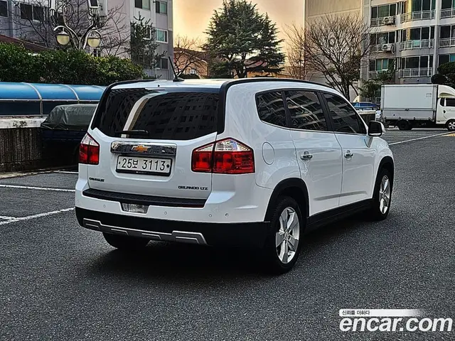 Chevrolet Orlando 2013 2.0 автомат (гидро), миниатюра 7
