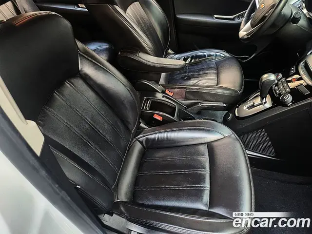 Chevrolet Orlando 2013 2.0 автомат (гидро), миниатюра 10