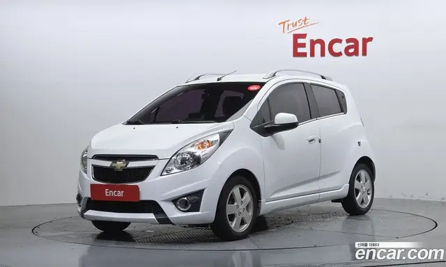 Chevrolet Spark 2012 1.0 автомат (гидро), миниатюра 1