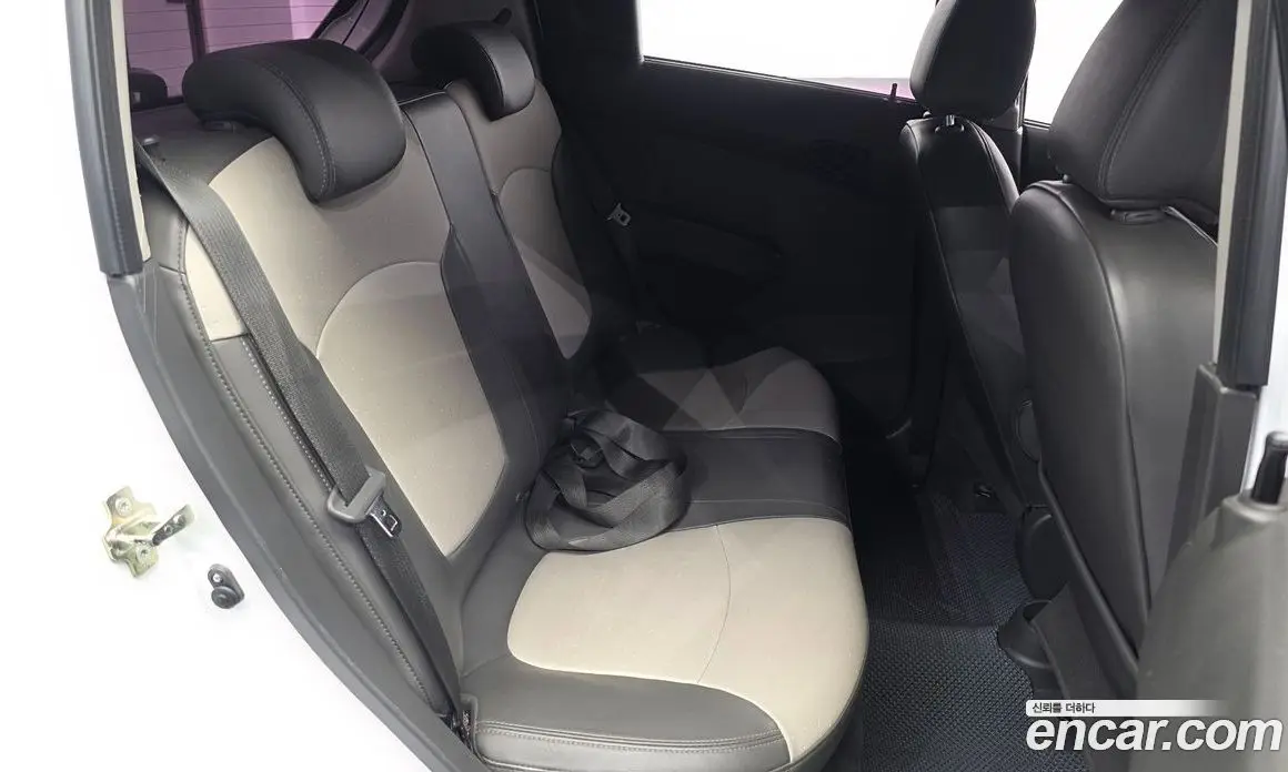 Chevrolet Spark 2012 1.0 автомат (гидро), фото 11