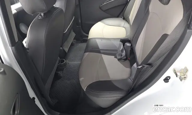Chevrolet Spark 2012 1.0 автомат (гидро), миниатюра 12