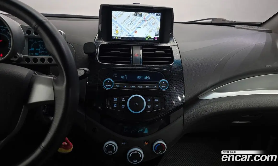 Chevrolet Spark 2012 1.0 автомат (гидро), фото 14