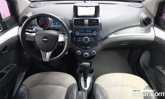 Chevrolet Spark 2012 1.0 автомат (гидро), миниатюра 7
