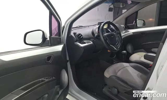 Chevrolet Spark 2012 1.0 автомат (гидро), миниатюра 10