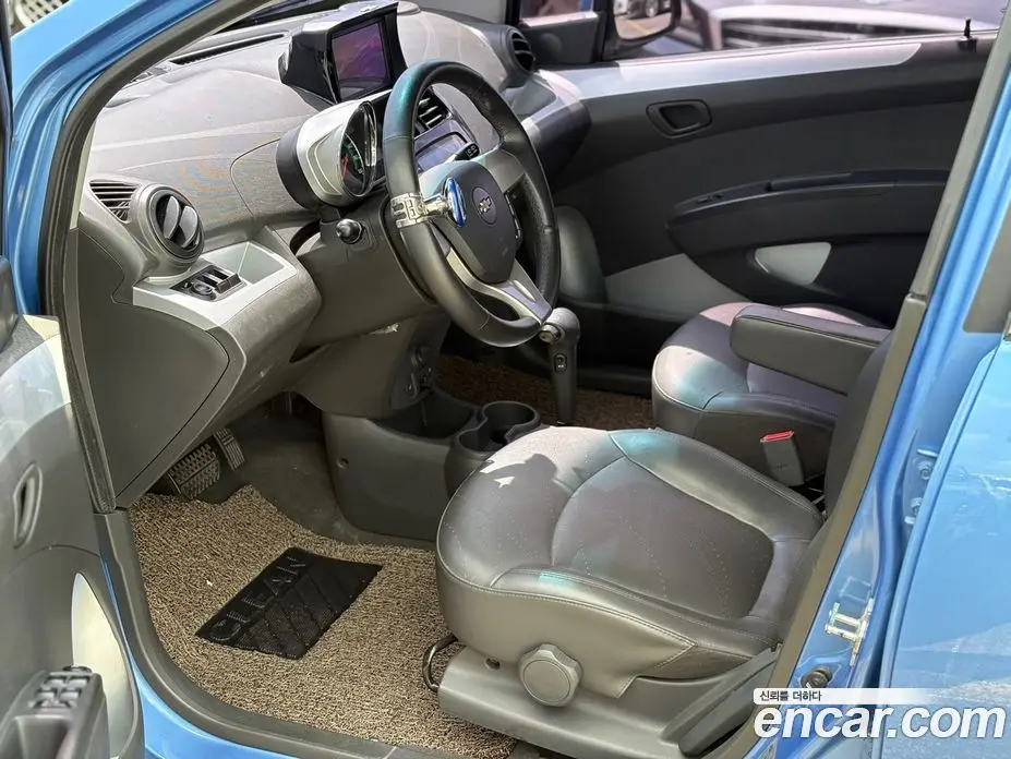 Chevrolet Spark 2014 1.0 автомат (гидро), фото 9 Chevrolet Spark 2014 1.0 автомат (гидро), фото 9