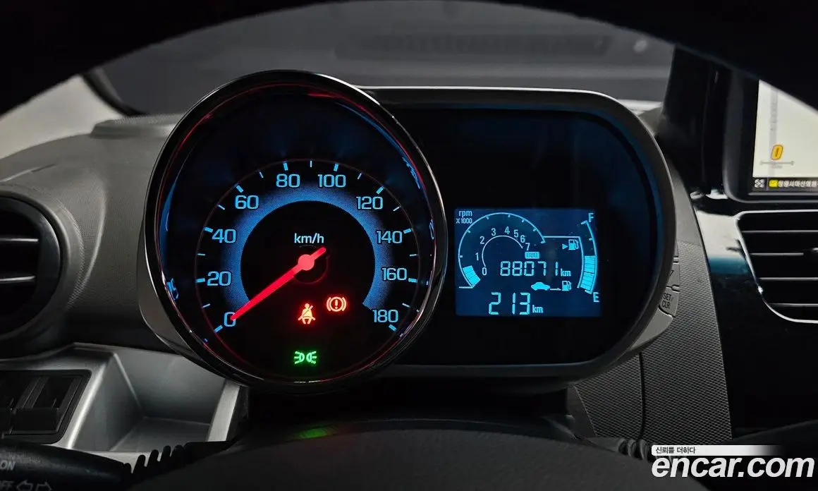 Chevrolet Spark 2014 1.0 автомат (гидро), фото 8