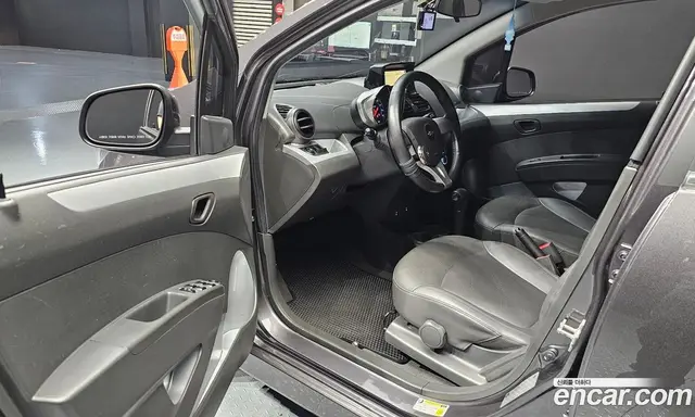 Chevrolet Spark 2014 1.0 автомат (гидро), миниатюра 10