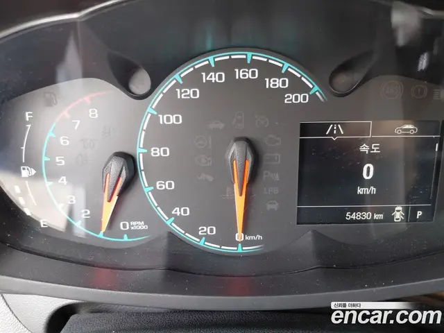 Chevrolet Spark 2017 1.0 автомат (гидро), миниатюра 5