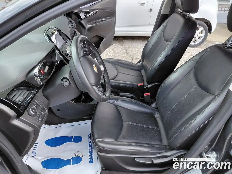 Chevrolet Spark 2017 1.0 автомат (гидро), фото 9