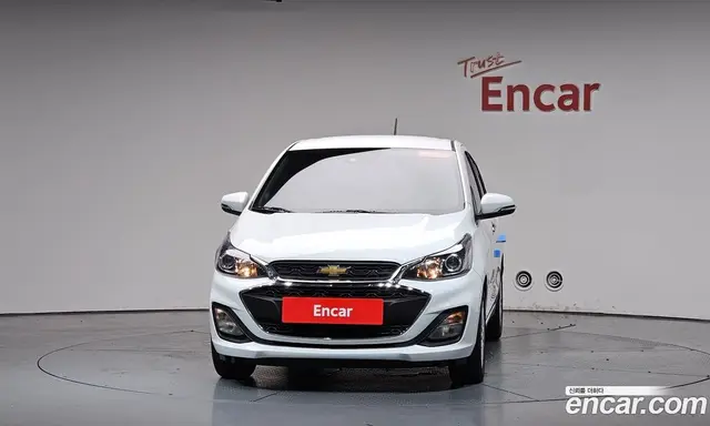 Chevrolet Spark 2018 1.0 автомат (гидро), миниатюра 2