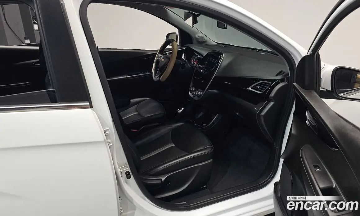 Chevrolet Spark 2018 1.0 автомат (гидро), фото 16