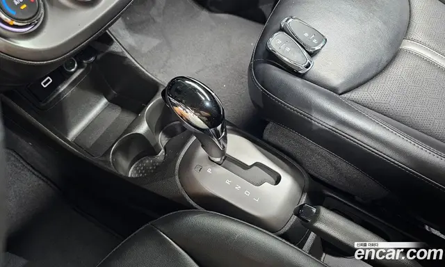 Chevrolet Spark 2018 1.0 автомат (гидро), миниатюра 12