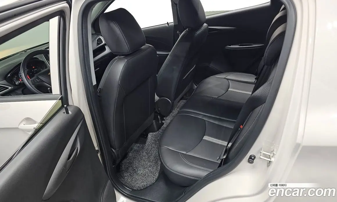 Chevrolet Spark 2020 1.0 автомат (гидро), фото 11