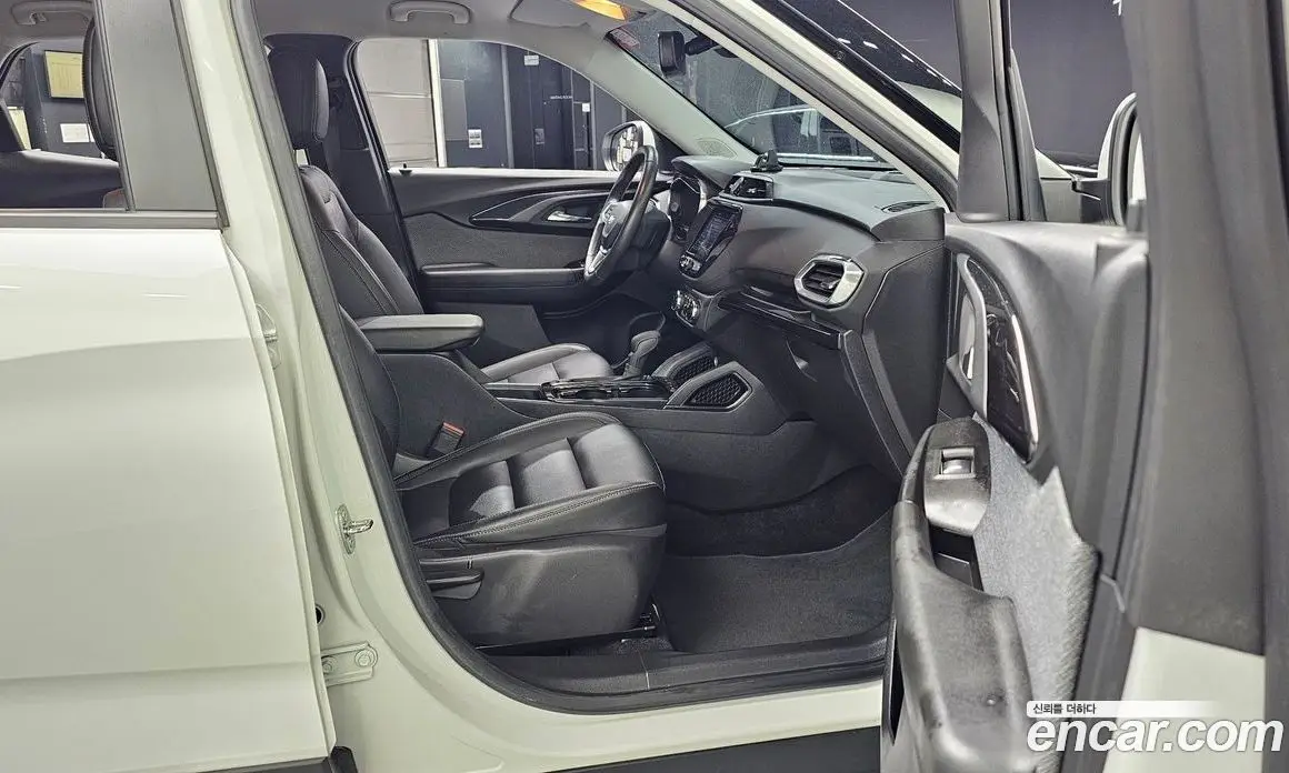 Chevrolet TrailBlazer 2022 1.3 автомат (гидро), фото 11