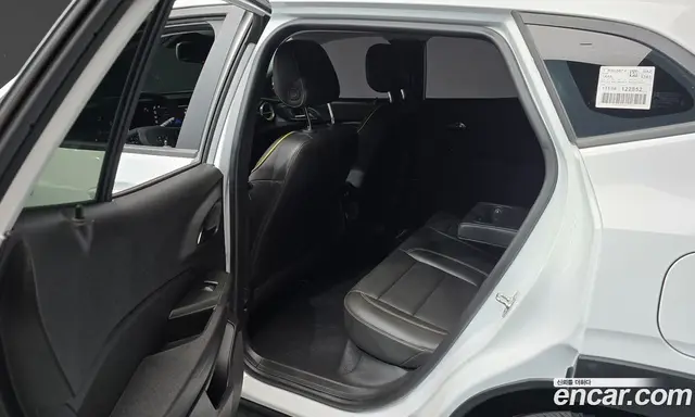 Chevrolet Trax 2023 1.2 автомат (гидро), миниатюра 11