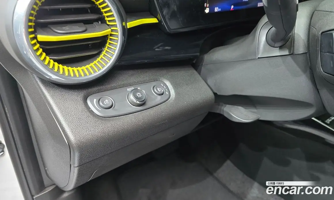 Chevrolet Trax 2023 1.2 автомат (гидро), фото 15